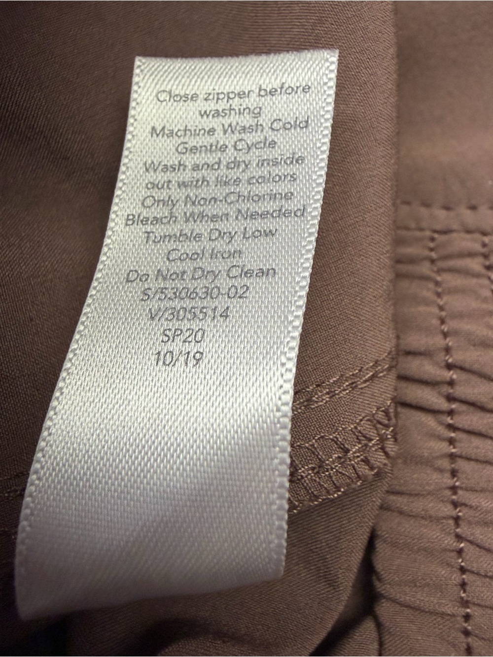 Athleta Women’s Chelsea Utility Joggers- Size 8 - Picture 9 of 9